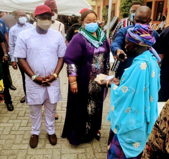 51318D50-24B5-48D7-A0D6-7EB28627A8B4~2