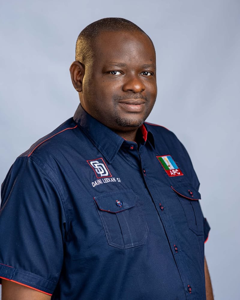 img 20220701 wa00168398896719620814381 Bldr. Olusesan Daini has been appointed as a member of the National Task Force for Registration and Revalidation of Youth-led and Youths/Students Focused Support Group Ahead of the 2023 Election.
The task force youth-focused support group according to an official letter signed by Hon. Dayo Israel, APC National Youth Leader, has been inaugurated on the 29th of June 2022 at the APC National Headquarters in Abuja. Bldr. Daini is the Executive Chairman, Igbogbo Baiyeku LCDA.