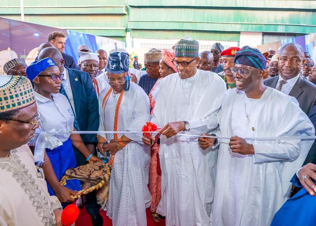 fb img 16745683669725187377891237584636 President Muhammadu Buhari on Monday commended Lagos State Governor, Mr Babajide Sanwo-Olu for the State Government revolution in the agriculture sector, especially in rice production.
The President told Governor Sanwo-Olu in a simple sentence "You are doing Well." President Buhari spoke during the inauguration of the Lagos Rice Mill in Imota, the largest rice mill in Sub-Saharan Africa and the fourth largest in the world. The President who toured the facility saw the rice pyramid and also watched the last part of the bagging process, which is the sealing, said he was impressed by what he saw at the Lagos Rice Mill, Imota.
President Buhari was taken round the factory and warehouse, where the rice production is being carried out by Governor Sanwo-Olu, Commissioner for Agriculture, Ms Abisola Olusanya; Special Adviser to the Governor on Rice Mill Initiative, Dr Oluwarotimi Fashola and some members of the State Executive Council and traditional rulers.
Speaking during the tour of the facility, Governor Sanwo-Olu said Eko Rice, which is proudly Nigeria, is the best in town.
"Mr President, this is the result of your rice revolution. This rice is called Eko Rice, proudly Nigeria. It is the best in town now," he said.
Governor Sanwo-Olu while addressing people after the inauguration of the Lagos Rice Mill by President Buhari, said Lagos is ready to support the rice revolution and food revolution in Nigeria.
He said: "The President is delighted to be here to commission the largest rice mill in entire sub-Saharan Africa and one of the largest in the world, the Lagos Rice Mill in Imota.
"It is being done because of the agricultural revolution of Mr President, who when he started his government, said Nigerians should grow what they eat and they should eat what they grow. "We are happy that Lagos is a testament to that. With 2.8 million bags of 50kg rice per annum, Lagos is ready to support the rice revolution and the food revolution in Nigeria.
"The Lagos Rice Mill will create close to 250,000 direct and indirect jobs. We want to thank the local community of Imota, Ikorodu. We want to thank all of you that have waited patiently. Mr President is indeed excited that you have birthed another first in Nigeria and sub-Saharan Africa.”